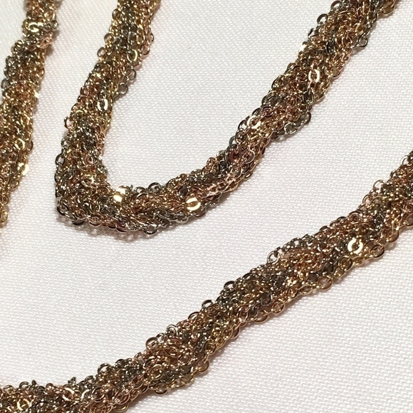 𝅺3/$29! GUESS Twisted Multi-Chain Tassel Necklace - Picture 5 of 8